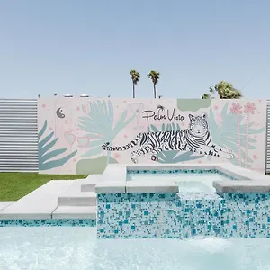 https://fun-chic-picture-perfect.palm-springs-ca-hotels.com